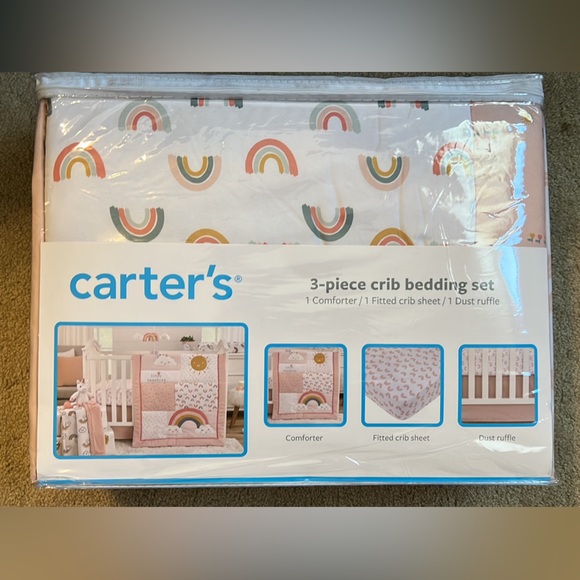 Carters crib bedding set with matching blanket and changing table cover - Picture 1 of 3